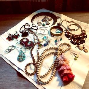 Custom jewelry 21 pieces